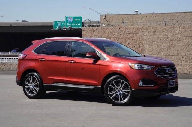 2020 Ford Edge Titanium AWD photo