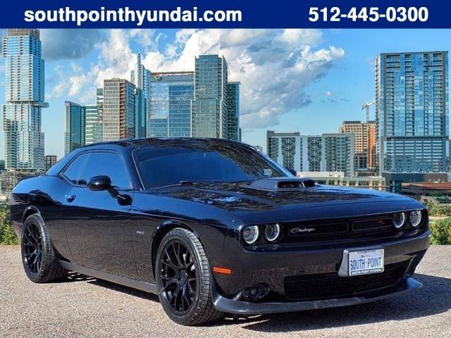 2019 Dodge Challenger R/T RWD photo