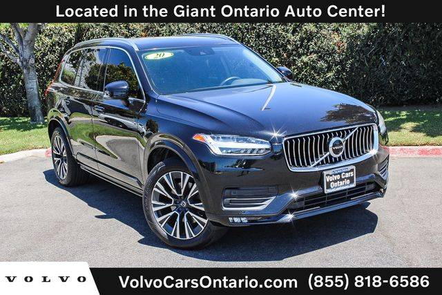 2020 Volvo XC90 Momentum AWD photo
