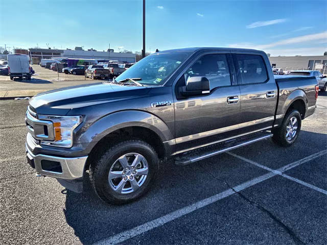 2018 Ford F-150 XLT 4WD photo