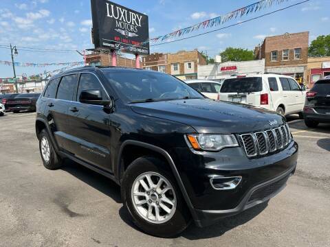 2020 Jeep Grand Cherokee Laredo E 4WD photo