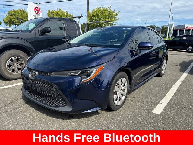 2020 Toyota Corolla LE FWD photo