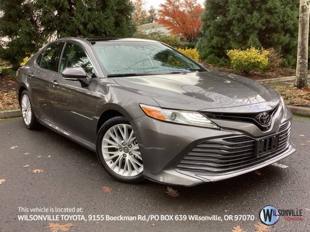 2020 Toyota Camry XLE FWD photo