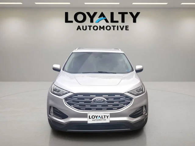2019 Ford Edge Titanium FWD photo