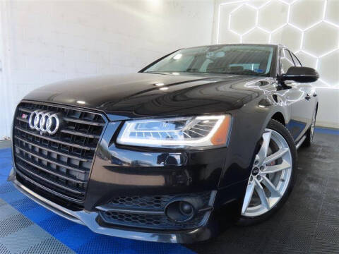 2017 Audi S8 AWD photo