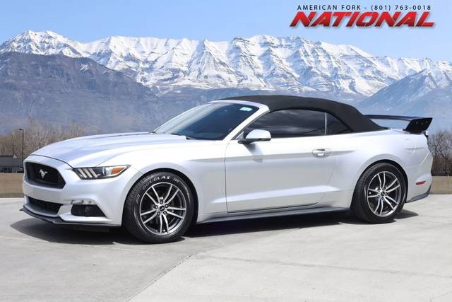 2017 Ford Mustang EcoBoost Premium RWD photo