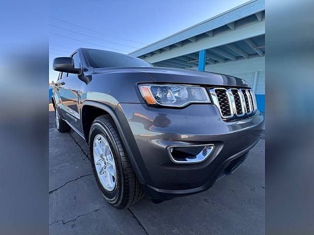 2020 Jeep Grand Cherokee Laredo E RWD photo