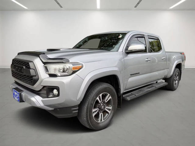 2017 Toyota Tacoma TRD Sport 4WD photo