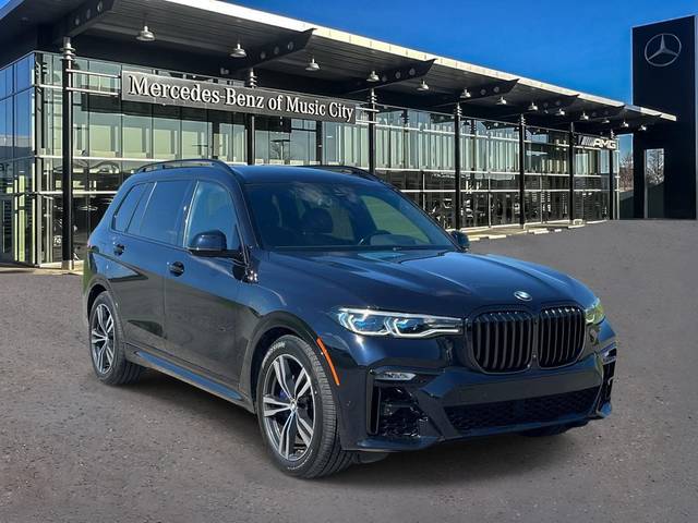 2020 BMW X7 M50i AWD photo