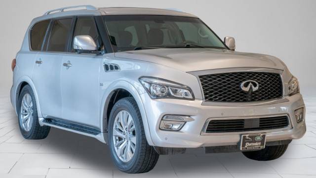 2017 Infiniti QX80  RWD photo