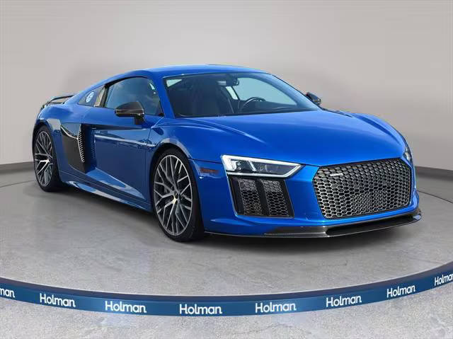 2017 Audi R8 V10 plus AWD photo