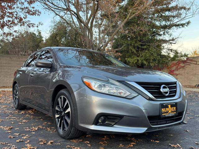 2018 Nissan Altima 2.5 SV FWD photo