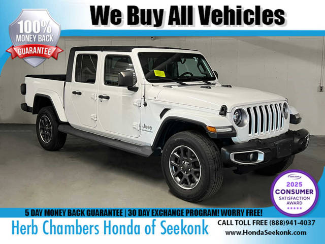 2020 Jeep Gladiator Overland 4WD photo