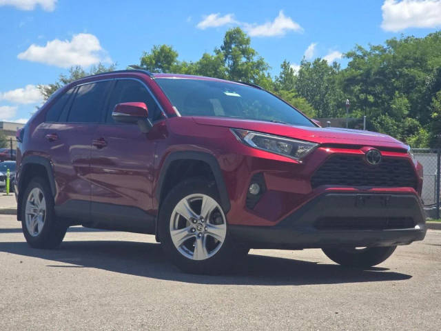 2019 Toyota RAV4 XLE AWD photo