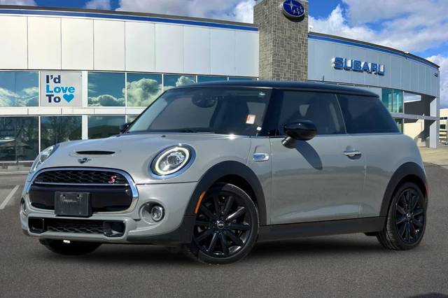2020 MINI Hardtop 2 Door Cooper S FWD photo