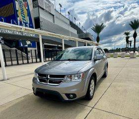 2019 Dodge Journey SE FWD photo