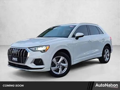 2020 Audi Q3 Premium AWD photo