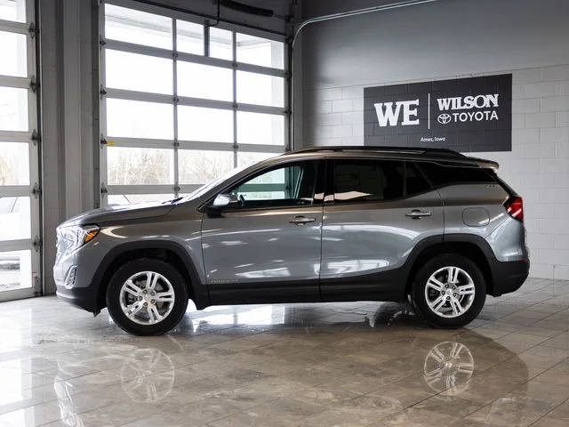 2020 GMC Terrain SLE AWD photo