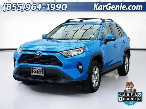 2019 Toyota RAV4 XLE FWD photo