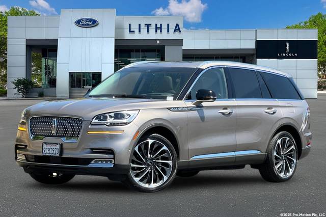 2020 Lincoln Aviator Reserve AWD photo