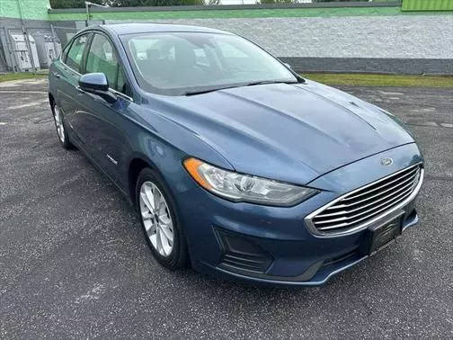 2019 Ford Fusion SE FWD photo