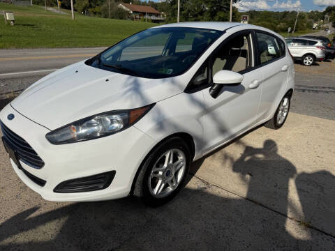 2018 Ford Fiesta SE FWD photo