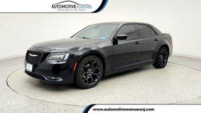 2019 Chrysler 300 300S RWD photo