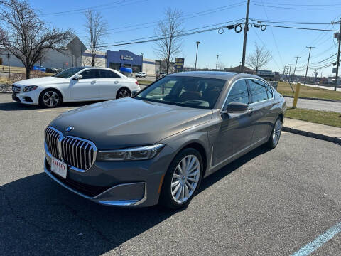 2020 BMW 7 Series 745e xDrive iPerformance AWD photo