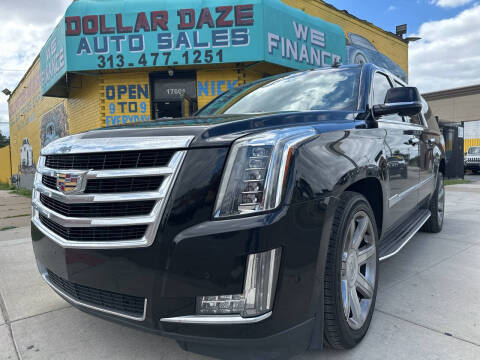 2018 Cadillac Escalade ESV Luxury 4WD photo