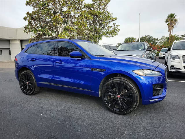 2020 Jaguar F-Pace 25t R-Sport AWD photo