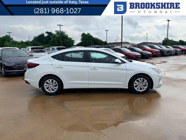2020 Hyundai Elantra SE FWD photo
