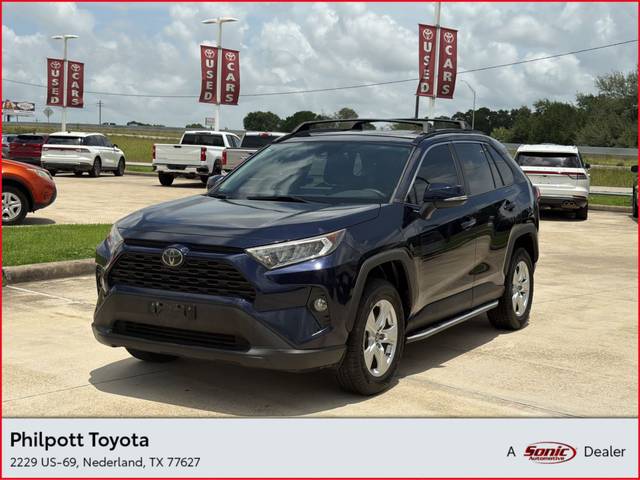 2019 Toyota RAV4 XLE AWD photo