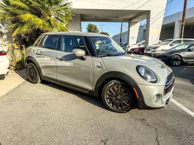 2020 MINI Hardtop 4 Door Cooper S FWD photo