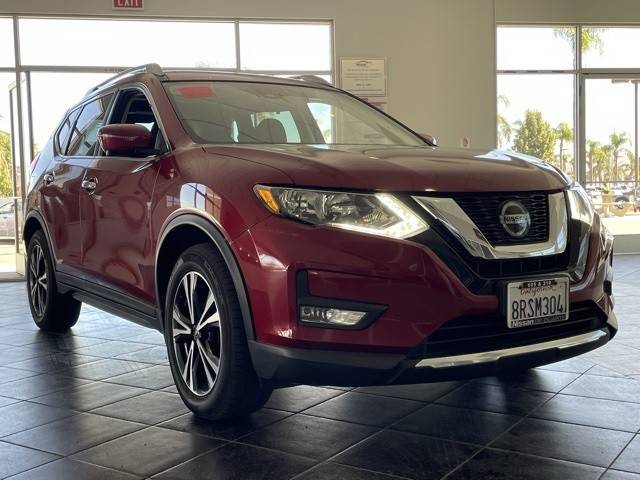 2020 Nissan Rogue SV FWD photo