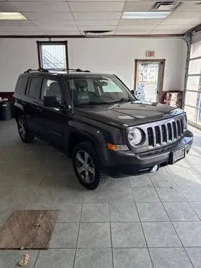 2016 Jeep Patriot High Altitude Edition 4WD photo