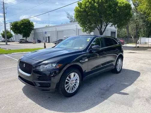 2019 Jaguar F-Pace 30t Prestige AWD photo