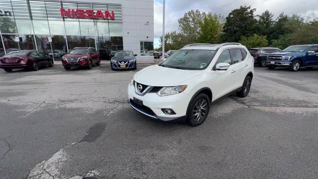 2016 Nissan Rogue SL AWD photo