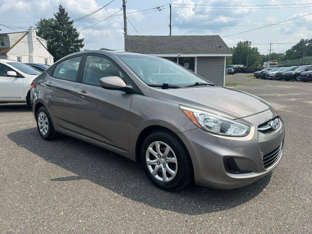 2017 Hyundai Accent SE FWD photo
