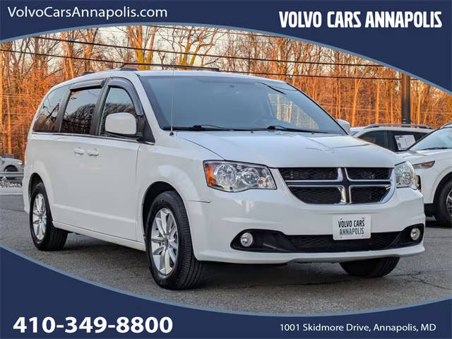 2018 Dodge Grand Caravan SXT FWD photo