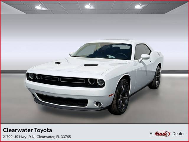 2019 Dodge Challenger SXT RWD photo