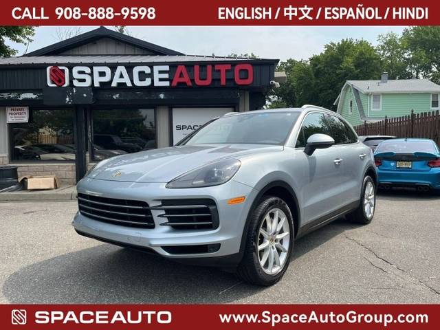 2020 Porsche Cayenne  AWD photo