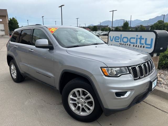 2020 Jeep Grand Cherokee Laredo E 4WD photo