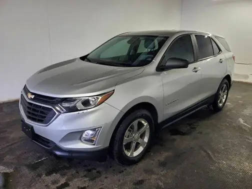 2020 Chevrolet Equinox LS AWD photo