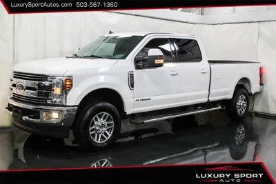 2019 Ford F-350 Super Duty LARIAT 4WD photo