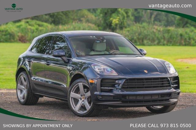 2020 Porsche Macan AWD photo