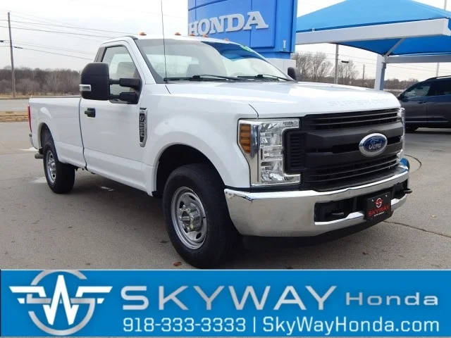 2019 Ford F-250 Super Duty XL RWD photo