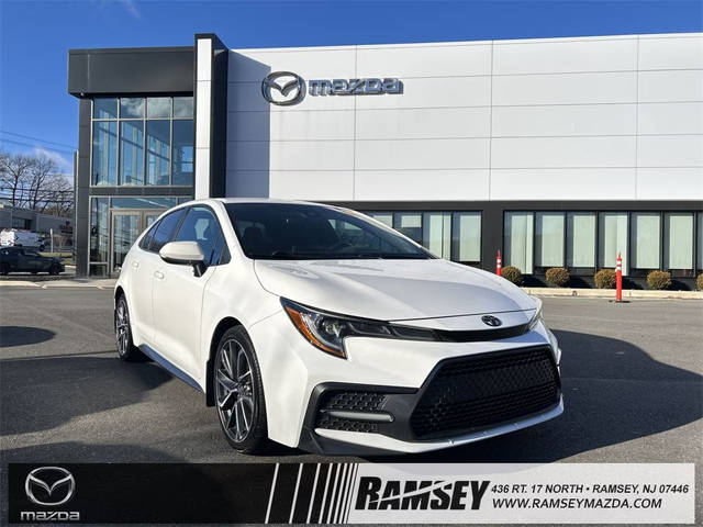 2020 Toyota Corolla SE FWD photo