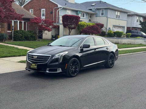 2019 Cadillac XTS Luxury FWD photo