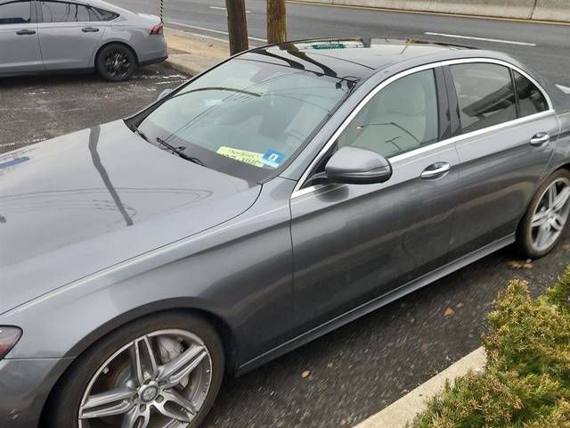 2017 Mercedes-Benz E-Class E 300 Sport AWD photo