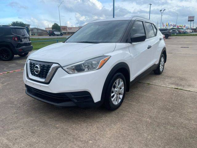2019 Nissan Kicks S FWD photo
